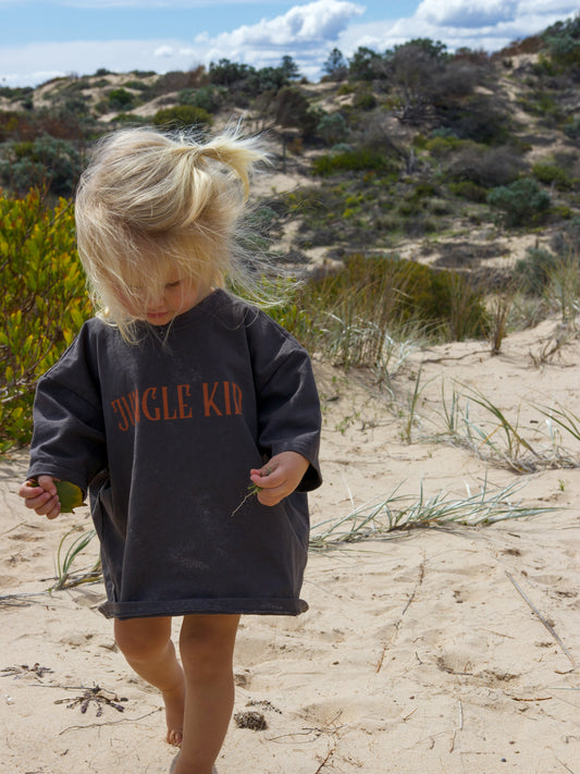 JUNGLE KID TEE — CHARCOAL