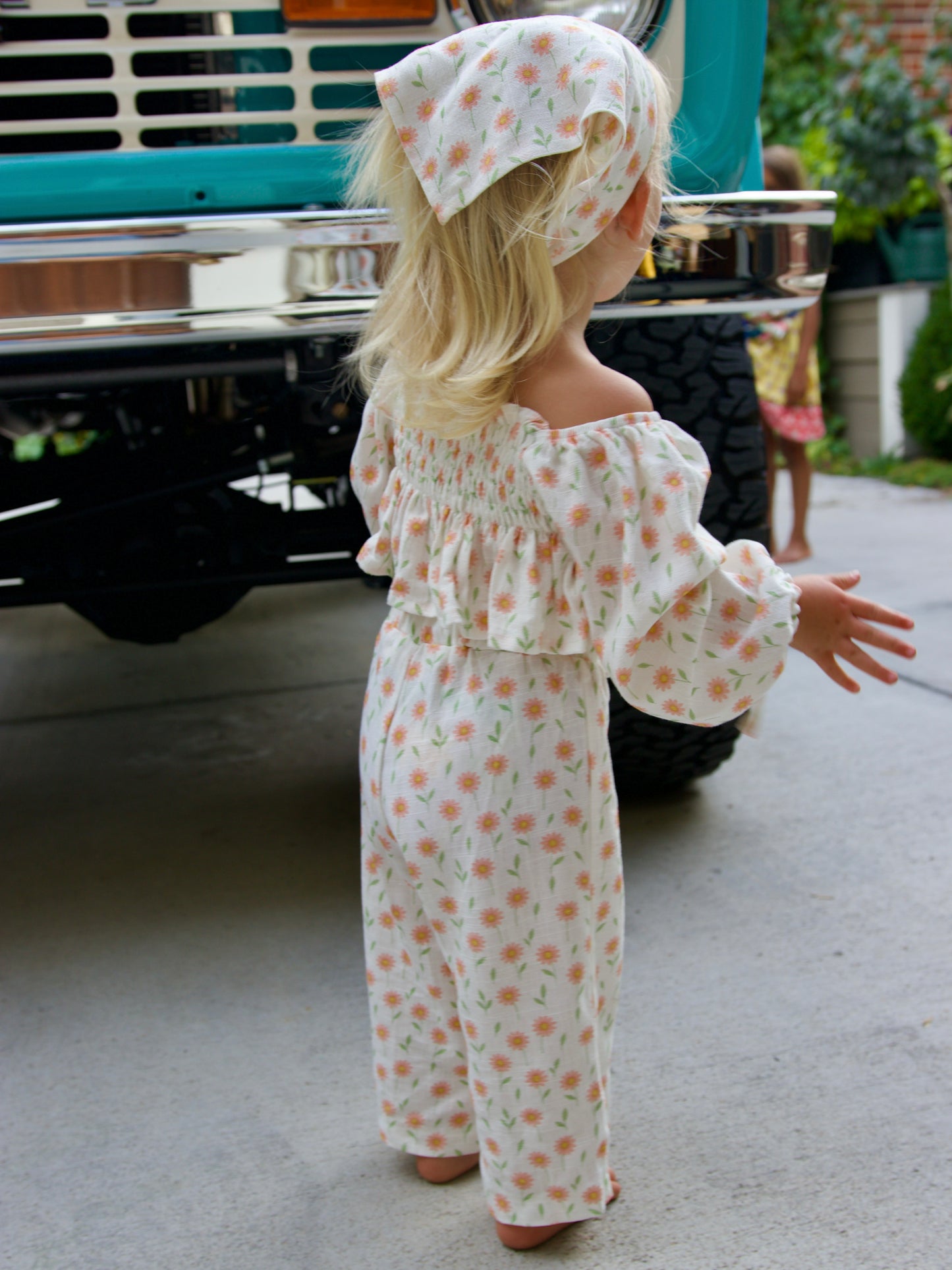 PAPER DAISY LINEN SET