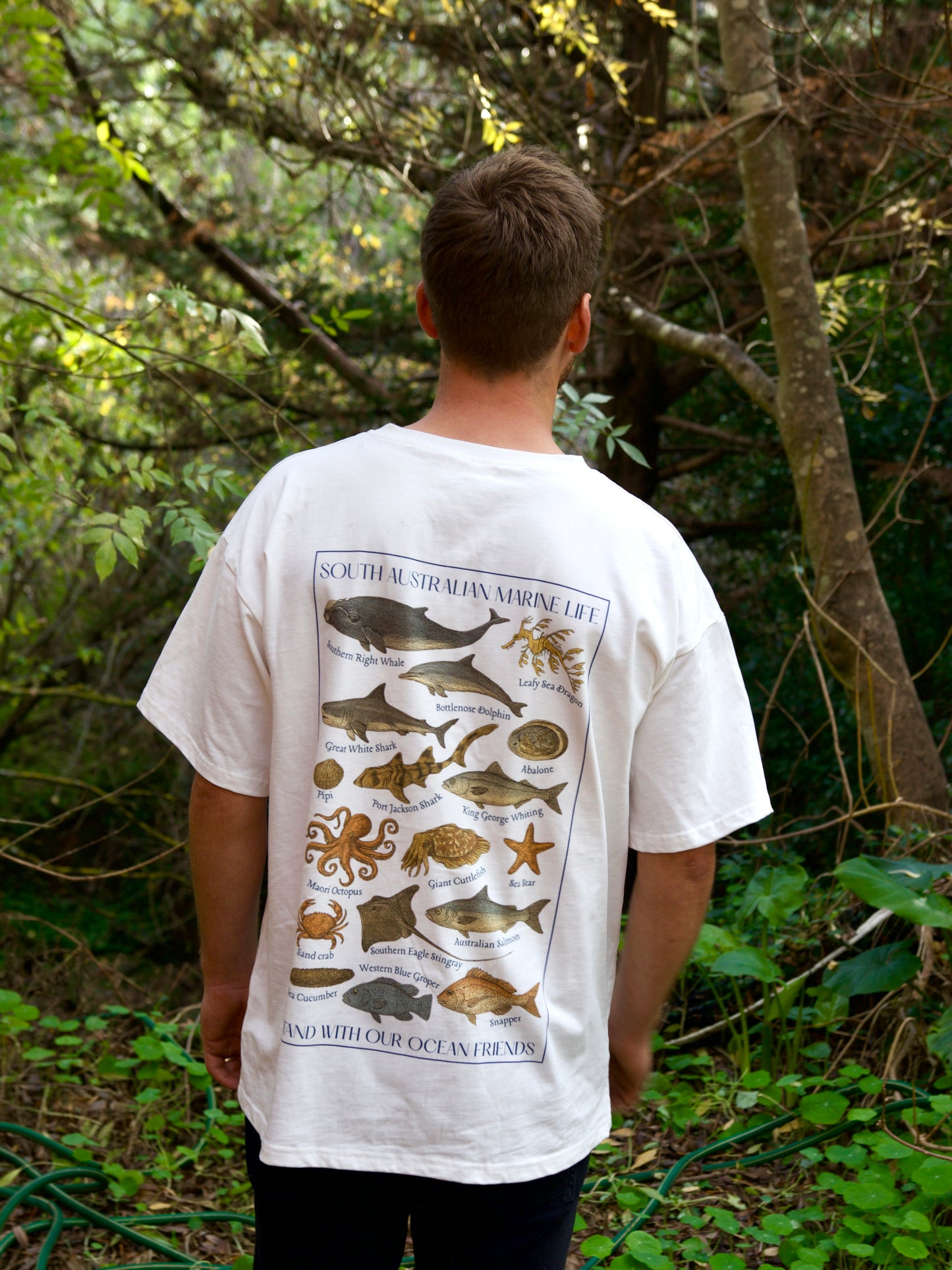 OCEAN FRIENDS TEE - ADULT