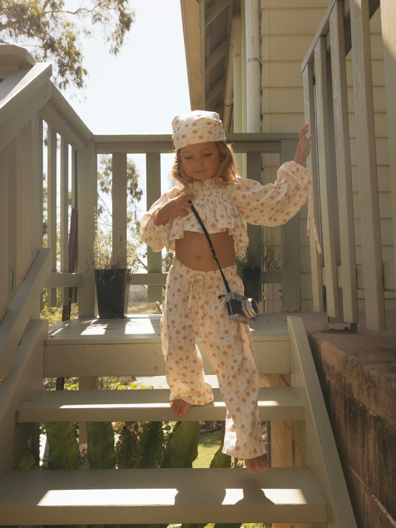 PAPER DAISY LINEN SET