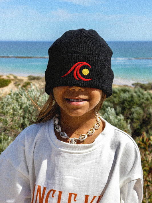 INDIGENOUS BEANIE — BLACK